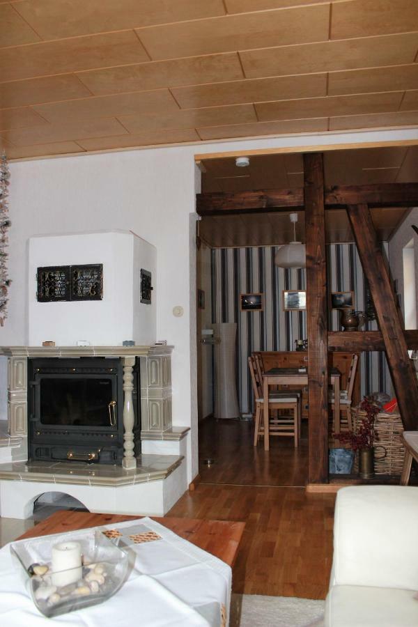 Ferienwohnung Schwarz Benshausen エクステリア 写真